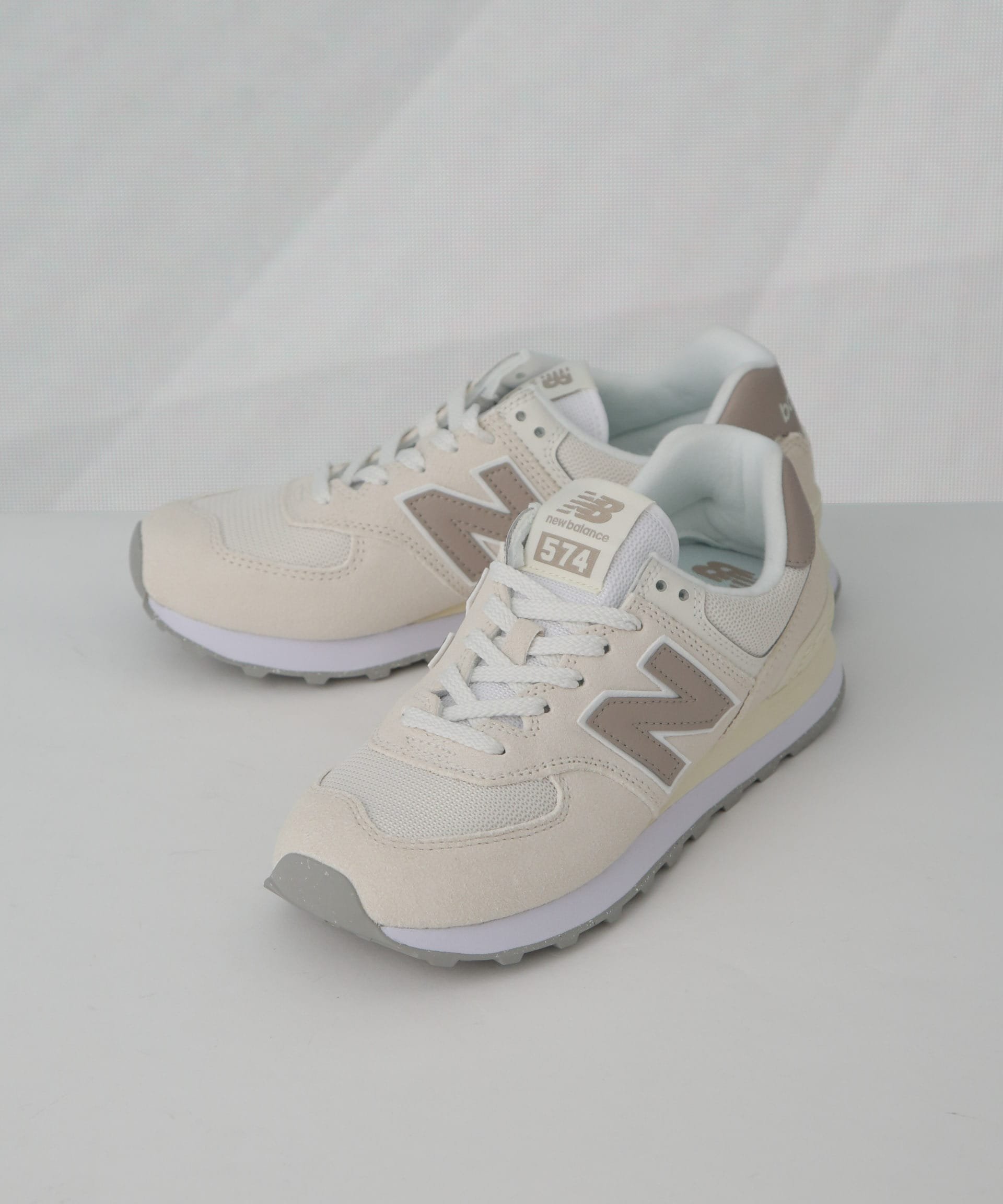 【ナノ ユニバース/nano universe】のNew Balance/574 人気、トレンドファッション・服の通販 founy(ファニー) 　ファッション　Fashion　レディースファッション　WOMEN　クッション　Cushion　クラシック　Classic　シューズ　Shoes　スエード　Suede　定番　Standard　バランス　Balance　フォルム　Form　ベーシック　Basic　ボストン　Boston　メッシュ　Mesh　2024年　2024　エレガント 上品　Elegant　2024-2025秋冬・A/W　Aw/Autumn/Winter/Fw/Fall/2024-2025　 other-1|ID: prp329100004109882 ipo3291000000028119990