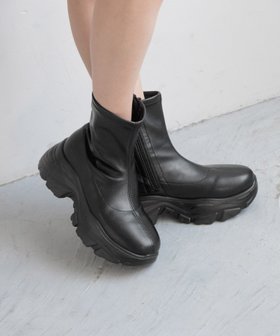 【ローリーズファーム/LOWRYS FARM】のストレッチスニーカーブーツ 人気、トレンドファッション・服の通販 founy(ファニー) ファッション Fashion レディースファッション WOMEN おすすめ Recommend ストレッチ Stretch スニーカー Sneakers 抗菌 Antibacterial |ID:prp329100004112886