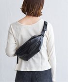 【ノッチ/notch】のgreteグロッシーボディバッグ 人気、トレンドファッション・服の通販 founy(ファニー) ファッション Fashion レディースファッション WOMEN バッグ Bag シャイニー Shiny シンプル Simple ポケット Pocket thumbnail ブラック|ID: prp329100004116216 ipo3291000000028780171