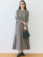 【コカ/COCA】のエンボス加工Aラインフレアワンピース Dk.beige|ID:prp329100004117755