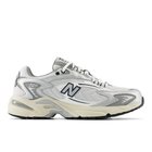 【ニューバランス/new balance / MEN】のML725CA / ML725CB / ML725CD 人気、トレンドファッション・服の通販 founy(ファニー) ファッション Fashion メンズファッション MEN クッション Cushion クラシカル Classical スポーティ Sporty バランス Balance ミックス Mix メッシュ Mesh ランニング Running thumbnail SILVERGRAY|ID: prp329100004121020 ipo3291000000028605954