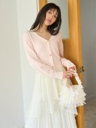 【スナイデル ホーム/SNIDEL HOME】の【SNIDEL HOME * 新木優子】リボン釦ニットカーディガン 人気、トレンドファッション・服の通販 founy(ファニー) ファッションモデル・俳優・女優 Models 女性 Women 新木優子 Araki Yuko ファッション Fashion レディースファッション WOMEN トップス・カットソー Tops/Tshirt ニット Knit Tops カーディガン Cardigans ウォッシャブル Washable オイル Oil 春 Spring カーディガン Cardigan コラボ Collaboration コレクション Collection スペシャル Special 女優 Actress フェミニン Feminine ミックス Mix モチーフ Motif リボン Ribbon ロマンティック Romantic ローズ Rose お家時間・ステイホーム Home Time/Stay Home 夏 Summer thumbnail PNK[066]|ID: prp329100004121282 ipo3291000000028829859