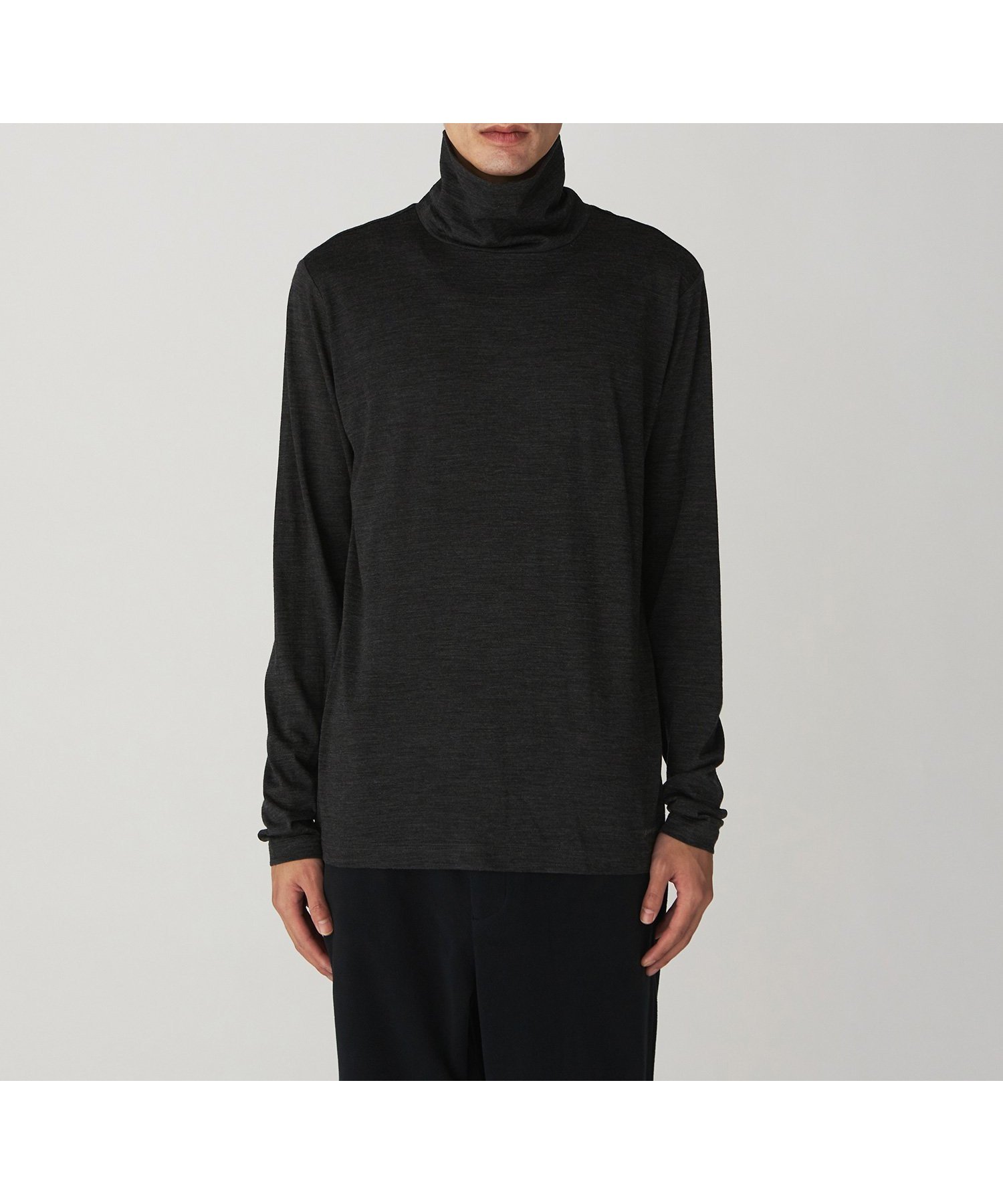 【スノーピーク/SNOW PEAK】のMerino Wool Turtleneck Long Sleeve T-Shirt インテリア・キッズ・メンズ・レディースファッション・服の通販 founy(ファニー) 　ファッション　Fashion　レディースファッション　WOMEN　トップス・カットソー　Tops/Tshirt　シャツ/ブラウス　Shirts/Blouses　ロング / Tシャツ　T-Shirts　タートルネック　Turtleneck　アウトドア　Outdoor　洗える　Washable　シンプル　Simple　スリーブ　Sleeve　ハイネック　High Neck　フィット　Fit　ロング　Long　おすすめ　Recommend　Grey|ID: prp329100004128861 ipo3291000000028214872