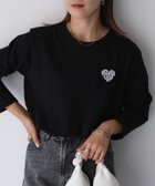 【リベリー/Riberry】のハートロゴラメ刺繍コンパクトロンT 人気、トレンドファッション・服の通販 founy(ファニー) ファッション Fashion レディースファッション WOMEN トップス・カットソー Tops/Tshirt ロング / Tシャツ T-Shirts インナー Inner コンパクト Compact ジャケット Jacket スラックス Slacks タイトスカート Tight Skirt デニム Denim トレンド Trend 人気 Popularity 長袖 Long Sleeve バランス Balance 夏 Summer thumbnail ブラック×ホワイト|ID: prp329100004128887 ipo3291000000028845279