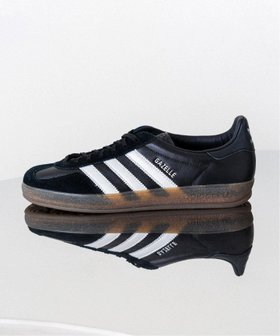 【エディフィス/EDIFICE / MEN】のadidas Originals for EDIFICE/IENA 別注 GAZELLE INDOOR Exclusiveモデル 人気、トレンドファッション・服の通販 founy(ファニー) ファッション Fashion メンズファッション MEN クラシック Classic シューズ Shoes シルバー Silver ジュエリー Jewelry スウェード Suede ストライプ Stripe スポーツ Sports 人気 Popularity 別注 Special Order モノトーン Monotone ラグジュアリー Luxury |ID:prp329100004130697