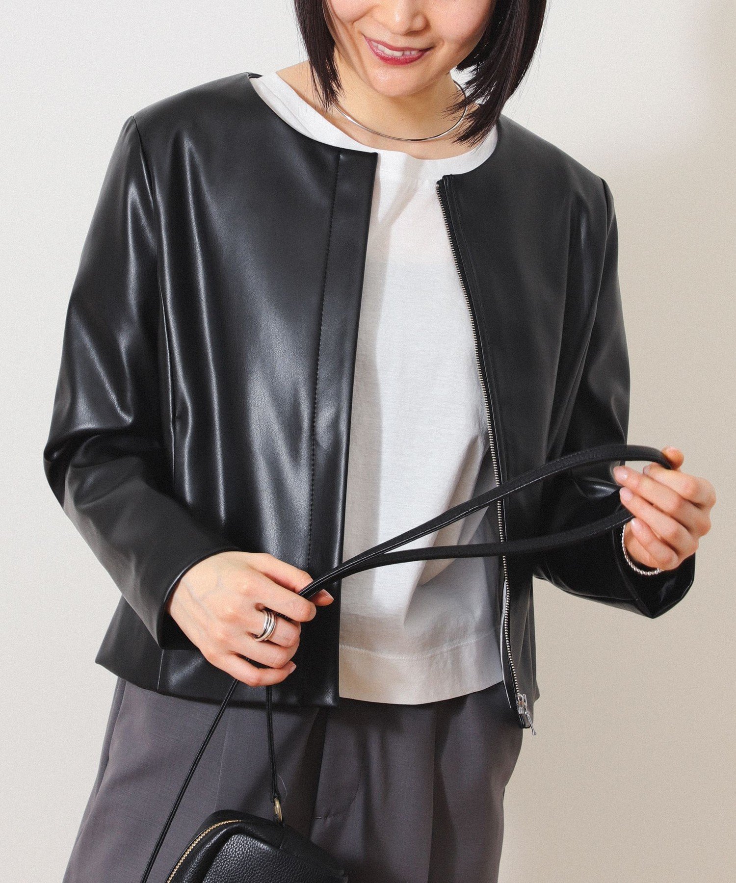 【ビームス ハート/BEAMS HEART】のBEAMS HEART / ノーカラー フェイクレザー ブルゾン 人気、トレンドファッション・服の通販 founy(ファニー) 　ファッション　Fashion　レディースファッション　WOMEN　アウター　Coat Outerwear　ブルゾン　Blouson/Jackets　インナー　Inner　コンパクト　Compact　シンプル　Simple　フェイクレザー　Faux Leather　フェミニン　Feminine　ブルゾン　Blouson　リアル　Real　ロング　Long　人気　Popularity　 other-1|ID: prp329100004132807 ipo3291000000028475303