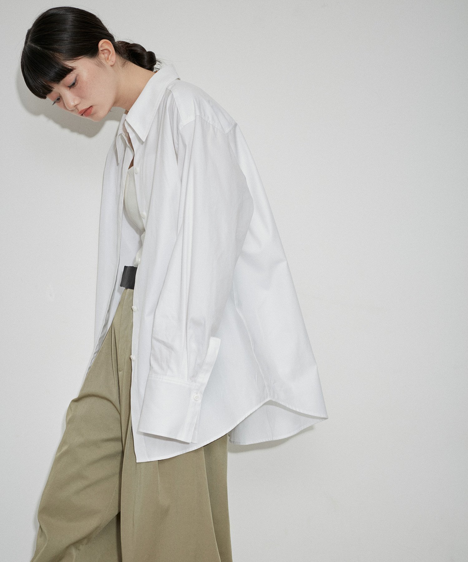 【アダム エ ロペ/ADAM ET ROPE'】のオーバーオックスシャツ 人気、トレンドファッション・服の通販 founy(ファニー) 　ファッション　Fashion　レディースファッション　WOMEN　トップス・カットソー　Tops/Tshirt　シャツ/ブラウス　Shirts/Blouses　オックス　Ox　ストレート　Straight　スラックス　Slacks　デニム　Denim　ベーシック　Basic　ロング　Long　ワンポイント　One Point　A/W・秋冬　Aw・Autumn/Winter・Fw・Fall-Winter　おすすめ　Recommend　2025年　2025　 other-1|ID: prp329100004135212 ipo3291000000028301266