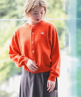 【ビームス ウイメン/BEAMS】のDANTON / ラムウール クルーネック カーディガン ロングシーズン 人気、トレンドファッション・服の通販 founy(ファニー) ファッション Fashion レディースファッション WOMEN トップス・カットソー Tops/Tshirt カーディガン Cardigans カーディガン Cardigan コンパクト Compact シンプル Simple 羽織 Haori ロング Long A/W・秋冬 Aw・Autumn/Winter・Fw・Fall-Winter おすすめ Recommend |ID:prp329100004137086