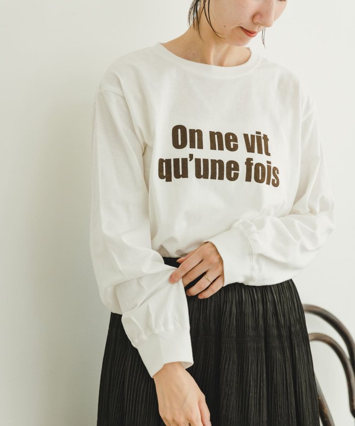 【その他のブランド/Other】のロゴロングTシャツ インテリア・キッズ・メンズ・レディースファッション・服の通販 founy(ファニー) https://founy.com/ ファッション Fashion レディースファッション WOMEN トップス・カットソー Tops/Tshirt シャツ/ブラウス Shirts/Blouses ロング / Tシャツ T-Shirts 2024年 2024 2024-2025秋冬・A/W Aw/Autumn/Winter/Fw/Fall/2024-2025 A/W・秋冬 Aw・Autumn/Winter・Fw・Fall-Winter 冬 Winter シンプル Simple スリーブ Sleeve フロント Front ロング Long 定番 Standard |ID: prp329100004139180 ipo3291000000028900808