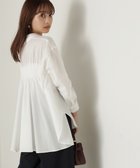 【プロポーション ボディドレッシング/PROPORTION BODY DRESSING】のバックシャーリングシャツ24AW 人気、トレンドファッション・服の通販 founy(ファニー) ファッション Fashion レディースファッション WOMEN トップス・カットソー Tops/Tshirt シャツ/ブラウス Shirts/Blouses 2024年 2024 2024-2025秋冬・A/W Aw/Autumn/Winter/Fw/Fall/2024-2025 シャーリング Shirring ストライプ Stripe スリット Slit ブロード Broad ラウンド Round 無地 Plain Color thumbnail ホワイト|ID: prp329100004140836 ipo3291000000028888435