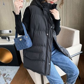 【ミニミニストア/miniministore】のダウン風ベスト レディース 中綿ベスト 人気、トレンドファッション・服の通販 founy(ファニー) ファッション Fashion レディースファッション WOMEN アウター Coat Outerwear トップス・カットソー Tops/Tshirt ベスト/ジレ Gilets/Vests 軽量 Lightweight シンプル Simple ジャケット Jacket ダウン Down ノースリーブ No Sleeve フラップ Flap ベスト Vest ポケット Pocket 防寒 Cold Protection 無地 Plain Color ワンポイント One Point 冬 Winter |ID:prp329100004141927