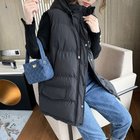 【ミニミニストア/miniministore】のダウン風ベスト レディース 中綿ベスト 人気、トレンドファッション・服の通販 founy(ファニー) ファッション Fashion レディースファッション WOMEN アウター Coat Outerwear トップス・カットソー Tops/Tshirt ベスト/ジレ Gilets/Vests 軽量 Lightweight シンプル Simple ジャケット Jacket ダウン Down ノースリーブ No Sleeve フラップ Flap ベスト Vest ポケット Pocket 防寒 Cold Protection 無地 Plain Color ワンポイント One Point 冬 Winter thumbnail ブラック|ID: prp329100004141927 ipo3291000000028436769