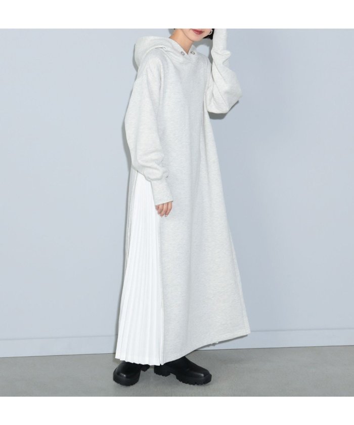 【ビームス ハート/BEAMS HEART】の脇プリーツ フーディ ワンピース 24AW インテリア・キッズ・メンズ・レディースファッション・服の通販 founy(ファニー) https://founy.com/ ファッション Fashion レディースファッション WOMEN ワンピース Dress 2024年 2024 2024-2025秋冬・A/W Aw/Autumn/Winter/Fw/Fall/2024-2025 おすすめ Recommend シューズ Shoes ジョーゼット Georgette スニーカー Sneakers プリーツ Pleats A/W・秋冬 Aw・Autumn/Winter・Fw・Fall-Winter |ID: prp329100004142079 ipo3291000000029121753