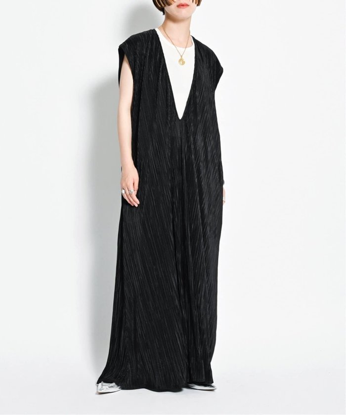 【シティーショップ/CITYSHOP】のDEEP VNECK DRESS ワンピース インテリア・キッズ・メンズ・レディースファッション・服の通販 founy(ファニー) https://founy.com/ ファッション Fashion レディースファッション WOMEN ワンピース Dress ドレス Party Dresses 2024年 2024 2024-2025秋冬・A/W Aw/Autumn/Winter/Fw/Fall/2024-2025 シンプル Simple ドレス Dress プリーツ Pleats ポケット Pocket |ID: prp329100004143807 ipo3291000000028461934