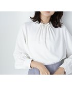 【ナチュラル ビューティー ベーシック/NATURAL BEAUTY BASIC】のパールネックタックブラウス 24AW 人気、トレンドファッション・服の通販 founy(ファニー) ファッション Fashion レディースファッション WOMEN トップス・カットソー Tops/Tshirt シャツ/ブラウス Shirts/Blouses 2024年 2024 2024-2025秋冬・A/W Aw/Autumn/Winter/Fw/Fall/2024-2025 A/W・秋冬 Aw・Autumn/Winter・Fw・Fall-Winter S/S・春夏 Ss・Spring/Summer ジャケット Jacket ジョーゼット Georgette ネックレス Necklace パール Pearl フリル Frills フロント Front エレガント 上品 Elegant 夏 Summer 春 Spring thumbnail オフ1|ID: prp329100004145115 ipo3291000000028905524