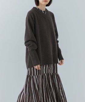 【アーバンリサーチ/URBAN RESEARCH】のカシミヤ混強縮Vネックニットプルオーバー 人気、トレンドファッション・服の通販 founy(ファニー) ファッション Fashion レディースファッション WOMEN トップス・カットソー Tops/Tshirt ニット Knit Tops プルオーバー Pullover Vネック V-Neck 2024年 2024 2024-2025秋冬・A/W Aw/Autumn/Winter/Fw/Fall/2024-2025 A/W・秋冬 Aw・Autumn/Winter・Fw・Fall-Winter 冬 Winter カシミヤ Cashmere シンプル Simple デニム Denim フレア Flare エレガント 上品 Elegant |ID:prp329100004146994