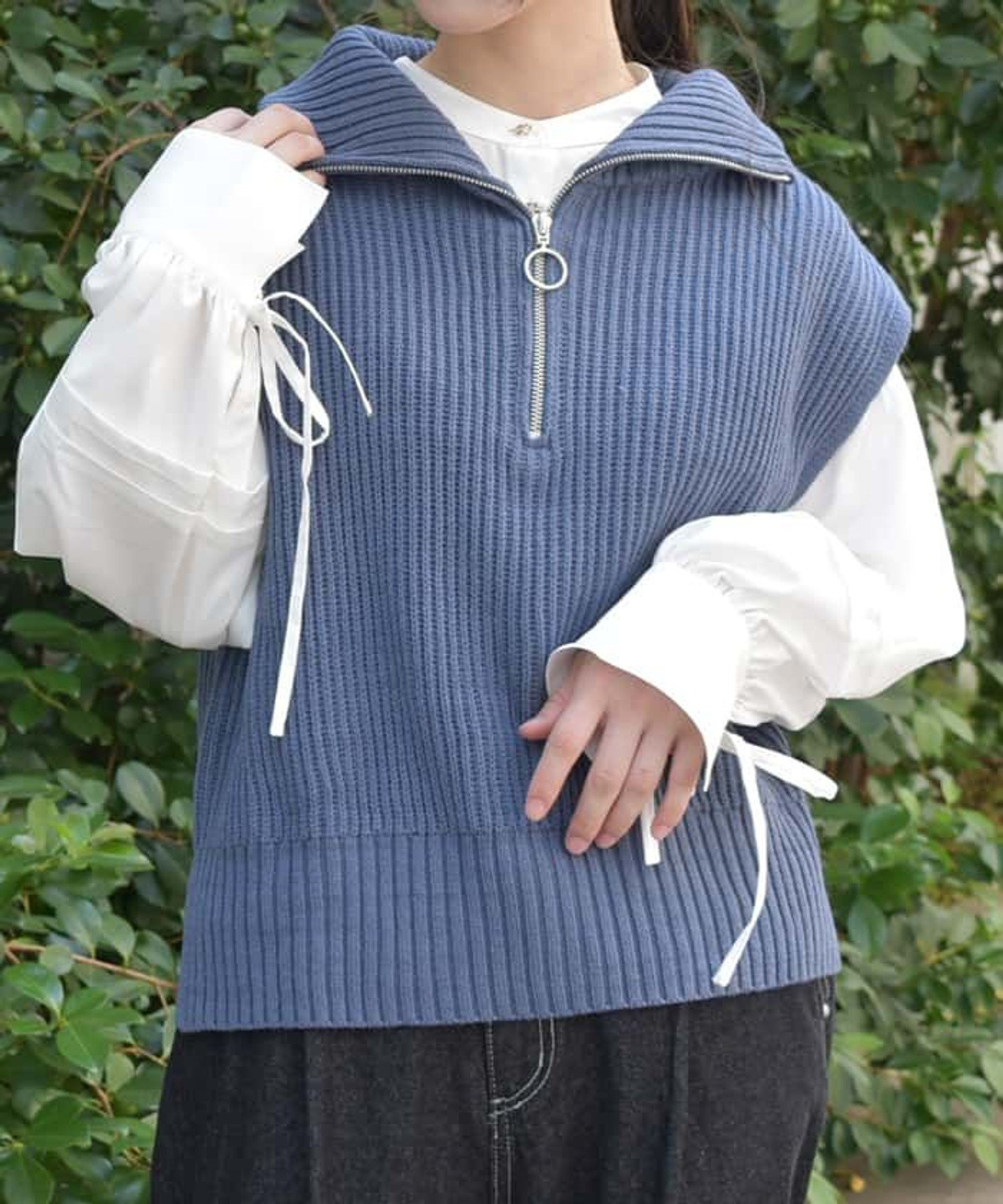 【アクシーズファム/axes femme】のハーフジップニットベスト 人気、トレンドファッション・服の通販 founy(ファニー) 　ファッション　Fashion　レディースファッション　WOMEN　アウター　Coat Outerwear　トップス・カットソー　Tops/Tshirt　ニット　Knit Tops　ベスト/ジレ　Gilets/Vests　おすすめ　Recommend　スリット　Slit　パール　Pearl　ビッグ　Big　フェミニン　Feminine　ベスト　Vest　リボン　Ribbon　畦　Ridge　 other-1|ID: prp329100004147218 ipo3291000000028498357