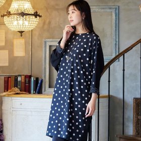 【ミゼール/MISSEL】のカラードット柄 コクーンワンピース 人気、トレンドファッション・服の通販 founy(ファニー) ファッション Fashion レディースファッション WOMEN ワンピース Dress おすすめ Recommend カットソー Cut And Sew カフス Cuffs ショルダー Shoulder スリット Slit ドット Dot ドロップ Drop 洗える Washable 無地 Plain Color |ID:prp329100004148911