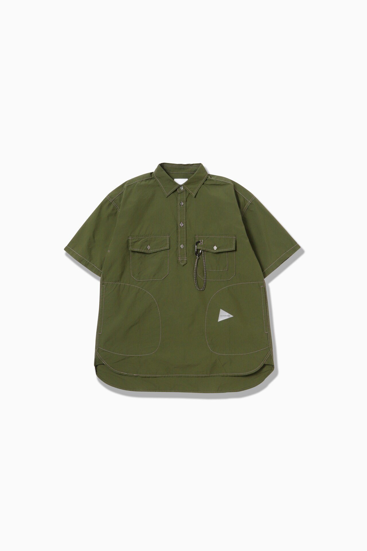 【アンドワンダー/and wander】のCORDURA typewriter SS over shirt インテリア・キッズ・メンズ・レディースファッション・服の通販 founy(ファニー) 　ファッション　Fashion　レディースファッション　WOMEN　トップス・カットソー　Tops/Tshirt　シャツ/ブラウス　Shirts/Blouses　フラップ　Flap　ポケット　Pocket　khaki|ID: prp329100004148949 ipo3291000000028529727