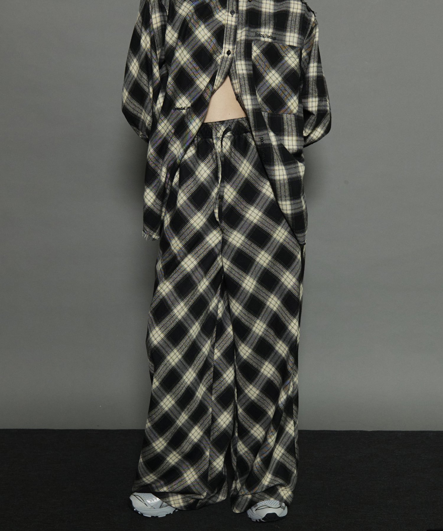 【メゾンスペシャル/MAISON SPECIAL】のRandom Checkered Easy Wide Pants 人気、トレンドファッション・服の通販 founy(ファニー) 　ファッション　Fashion　レディースファッション　WOMEN　パンツ　Pants　セットアップ　Set Up　チェック　Check　バイアス　Bias　ワイド　Wide　ヴィンテージ　Vintage　 other-1|ID: prp329100004150014 ipo3291000000028549302