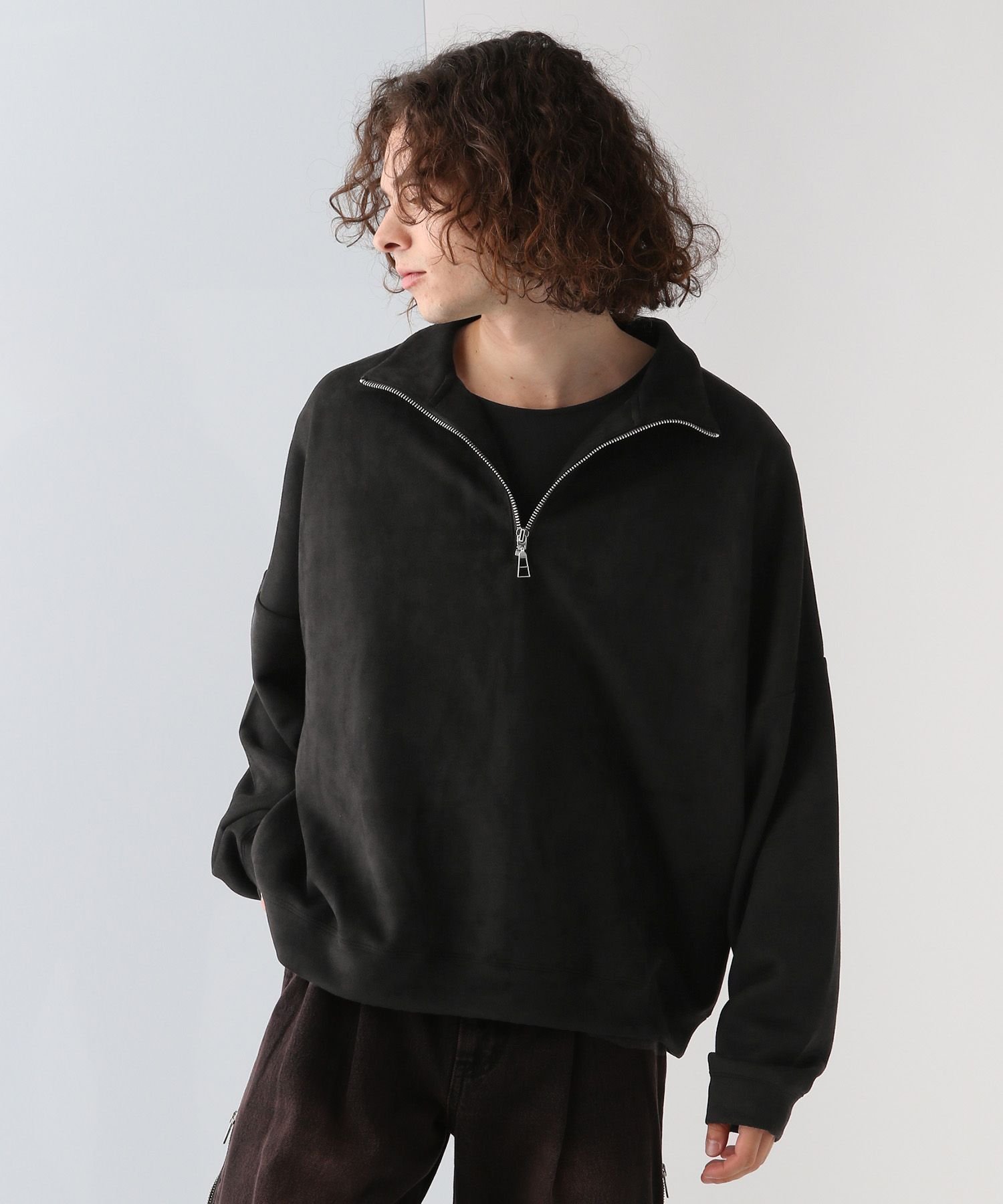 【ハレ/HARE / MEN】のSOFTフェイクスウェードハーフZIPプルオーバー 人気、トレンドファッション・服の通販 founy(ファニー) 　ファッション　Fashion　メンズファッション　MEN　トップス・カットソー　Tops/Tshirt/Men　シンプル　Simple　スウェット　Sweat　スウェード　Suede　ハーフ　Half　バルーン　Balloon　エレガント 上品　Elegant　 other-1|ID: prp329100004150033 ipo3291000000028736210