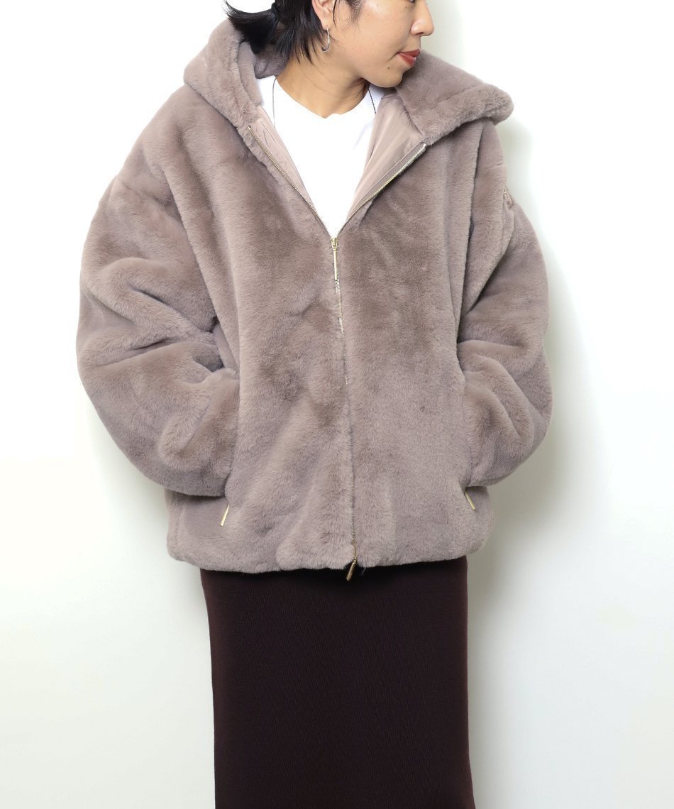 【マイカ ディール/MICA & DEAL】の【TATRAS】フーデットボアジャケット-BOA HOODED JK YUMOLA インテリア・キッズ・メンズ・レディースファッション・服の通販 founy(ファニー) 　ファッション　Fashion　レディースファッション　WOMEN　アウター　Coat Outerwear　ジャケット　Jackets　イタリア　Italy　インナー　Inner　コレクション　Collection　ジャケット　Jacket　スウェット　Sweat　ダウン　Down　ミラノ　Milan　ラグジュアリー　Luxury　MOCHA|ID: prp329100004152301 ipo3291000000028586515