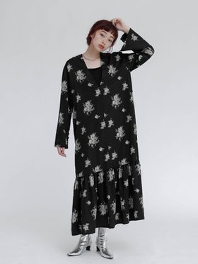 【ラシュッド/LASUD】の刺繍プリントフレアヘムワンピース 人気、トレンドファッション・服の通販 founy(ファニー) ファッション Fashion レディースファッション WOMEN ワンピース Dress おすすめ Recommend スリーブ Sleeve フラワー Flower プリント Print ベスト Vest ワイド Wide ヴィンテージ Vintage |ID:prp329100004153287