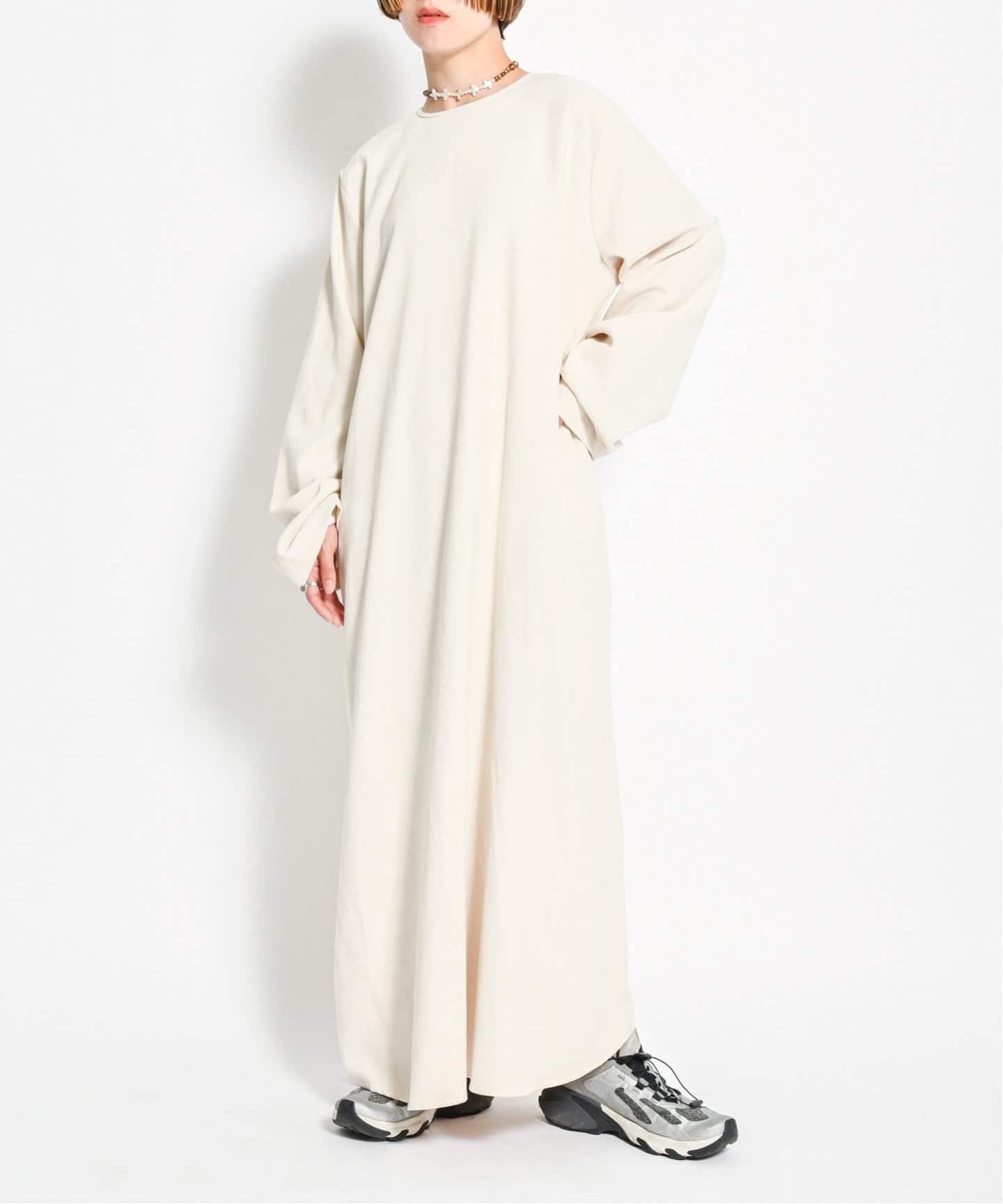 【シティーショップ/CITYSHOP】の《追加》VELVETEEN KAFTAN DRESS ワンピース インテリア・キッズ・メンズ・レディースファッション・服の通販 founy(ファニー) 　ファッション　Fashion　レディースファッション　WOMEN　ワンピース　Dress　ドレス　Party Dresses　2024年　2024　2024-2025秋冬・A/W　Aw/Autumn/Winter/Fw/Fall/2024-2025　A/W・秋冬　Aw・Autumn/Winter・Fw・Fall-Winter　おすすめ　Recommend　カーディガン　Cardigan　ジャケット　Jacket　スリット　Slit　バランス　Balance　フロント　Front　ベルベット　Velvet　ホワイト|ID: prp329100004153292 ipo3291000000028597241