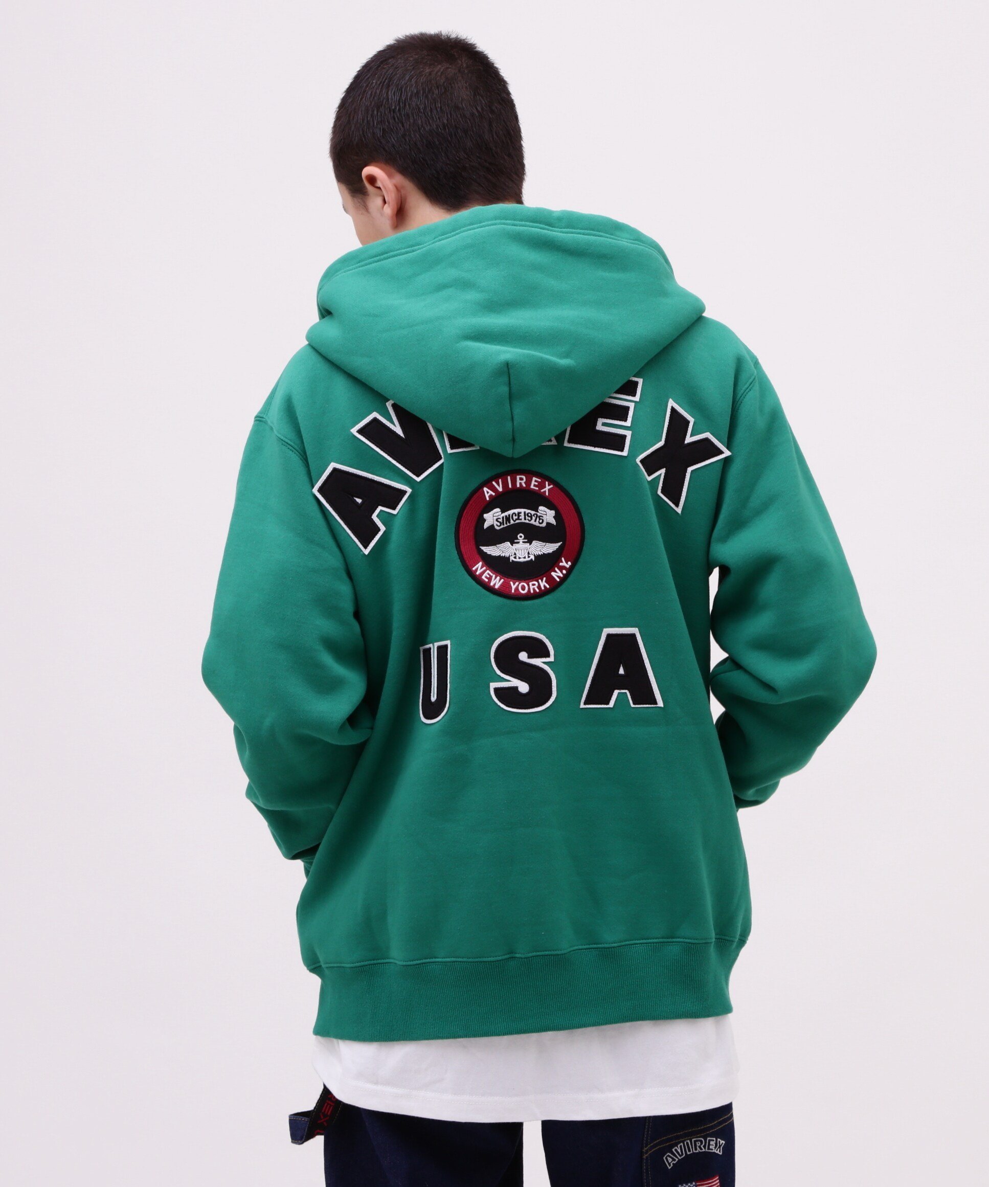 【アヴィレックス/AVIREX / MEN】のVARSITY LOGO SWEAT ZIP UP PARKA /バーシティ ロゴ スウェット ジップアップ パーカー インテリア・キッズ・メンズ・レディースファッション・服の通販 founy(ファニー) 　ファッション　Fashion　メンズファッション　MEN　アメリカン　American　クラシカル　Classical　グラフィック　Graphic　ジップアップ　Zip Up　ジャケット　Jacket　スウェット　Sweat　スポーツ　Sports　人気　Popularity　パーカー　Hoodie　ミリタリー　Military　グリーン|ID: prp329100004153341 ipo3291000000028604305