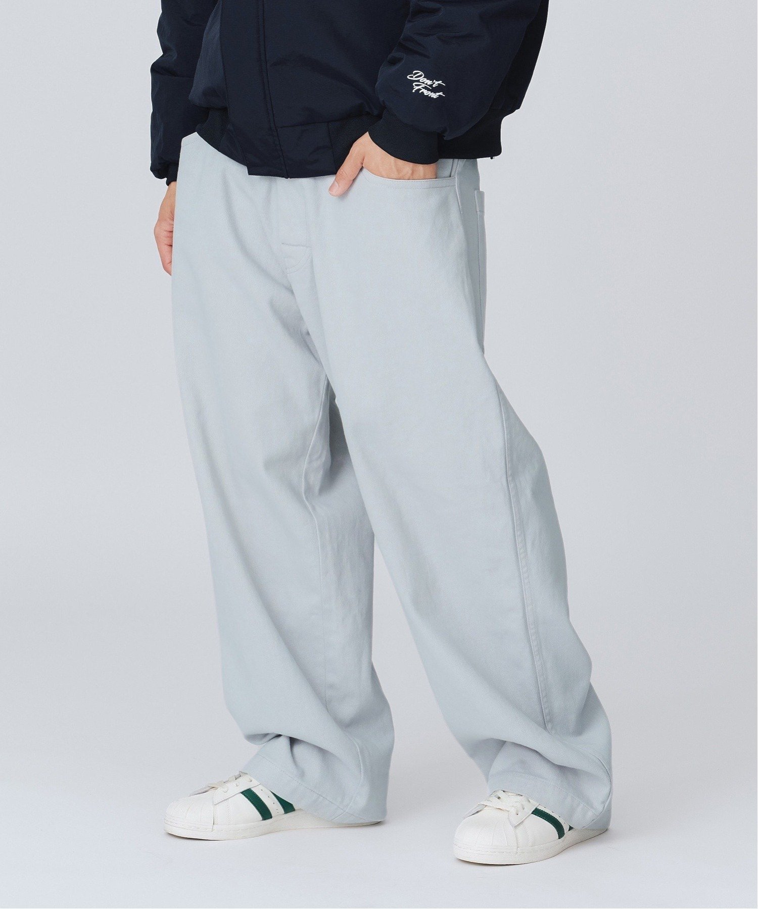 【エクストララージ/XLARGE / MEN】のOVAL LOGO TWILL WIDE PANTS XLARGE インテリア・キッズ・メンズ・レディースファッション・服の通販 founy(ファニー) 　ファッション　Fashion　メンズファッション　MEN　ボトムス　Bottoms/Men　グラフィック　Graphic　ツイル　Twill　ポケット　Pocket　ワイド　Wide　GREY|ID: prp329100004153436 ipo3291000000028606337