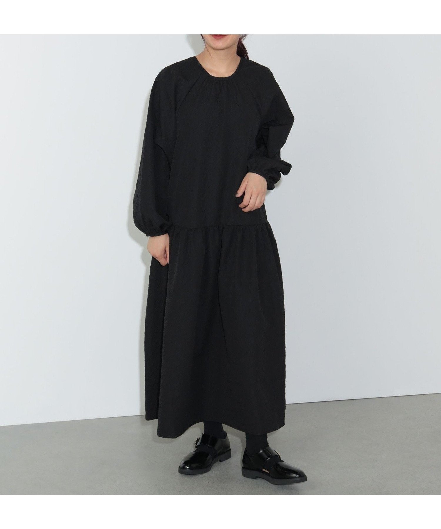 【ビームス ハート/BEAMS HEART】のフクレジャカード ギャザー ワンピース 人気、トレンドファッション・服の通販 founy(ファニー) 　ファッション　Fashion　レディースファッション　WOMEN　ワンピース　Dress　インナー　Inner　秋　Autumn/Fall　ギャザー　Gather　ジャカード　Jacquard　スキッパー　Skipper　ストレート　Straight　ティアード　Tiered　トレンド　Trend　ロング　Long　エレガント 上品　Elegant　 other-1|ID: prp329100004155993 ipo3291000000028771127