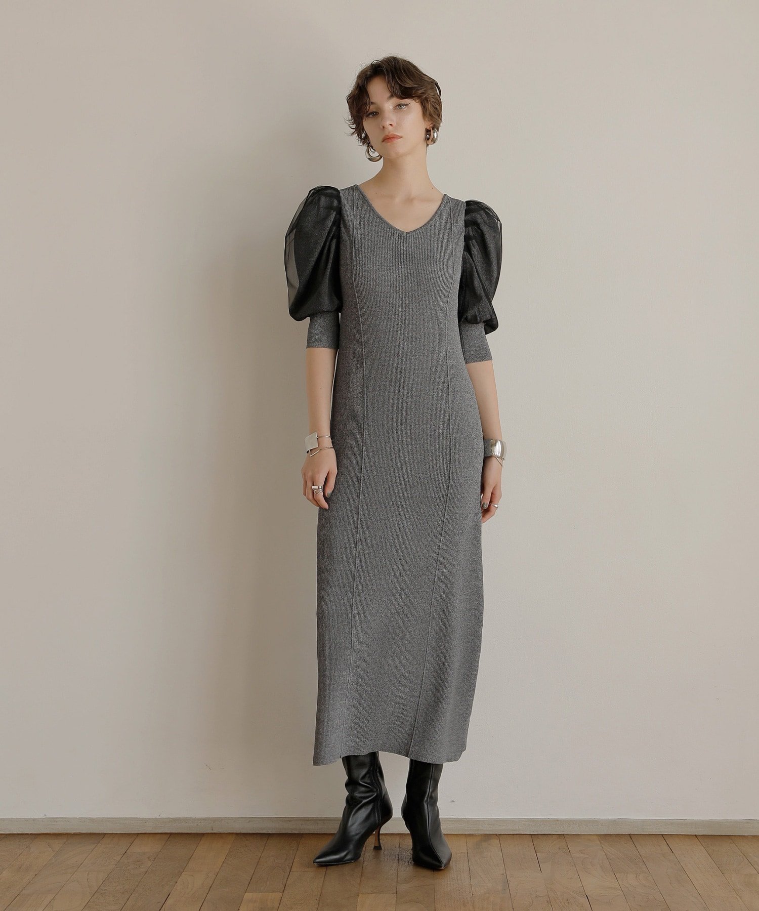 【ミエリインヴァリアント/MIELIINVARIANT】のSemi Tight Puff Knit Dress インテリア・キッズ・メンズ・レディースファッション・服の通販 founy(ファニー) 　ファッション　Fashion　レディースファッション　WOMEN　トップス・カットソー　Tops/Tshirt　ニット　Knit Tops　ワンピース　Dress　ドレス　Party Dresses　クラシック　Classic　サマー　Summer　シンプル　Simple　チュール　Tulle　ドレス　Dress　フォルム　Form　GRAY|ID: prp329100004156045 ipo3291000000028643567