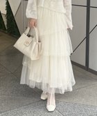 【ナイスクラップ/NICE CLAUP】のチュールロングスカート 人気、トレンドファッション・服の通販 founy(ファニー) ファッション Fashion レディースファッション WOMEN スカート Skirt ロングスカート Long Skirt 2024年 2024 2024-2025秋冬・A/W Aw/Autumn/Winter/Fw/Fall/2024-2025 おすすめ Recommend アクセサリー Accessories カットソー Cut And Sew シンプル Simple ダウン Down チュール Tulle ティアードスカート Tiered Skirt トレーナー Trainer フリル Frills thumbnail アイボリー|ID: prp329100004156907 ipo3291000000028650087