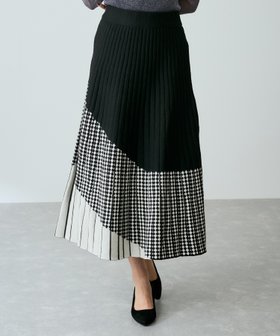 【ジャイロ/JAYRO】の斜め柄切替ニットスカート 人気、トレンドファッション・服の通販 founy(ファニー) ファッション Fashion レディースファッション WOMEN スカート Skirt A/W・秋冬 Aw・Autumn/Winter・Fw・Fall-Winter おすすめ Recommend アシンメトリー Asymmetry バランス Balance フレア Flare ポケット Pocket 切替 Switching |ID:prp329100004160405