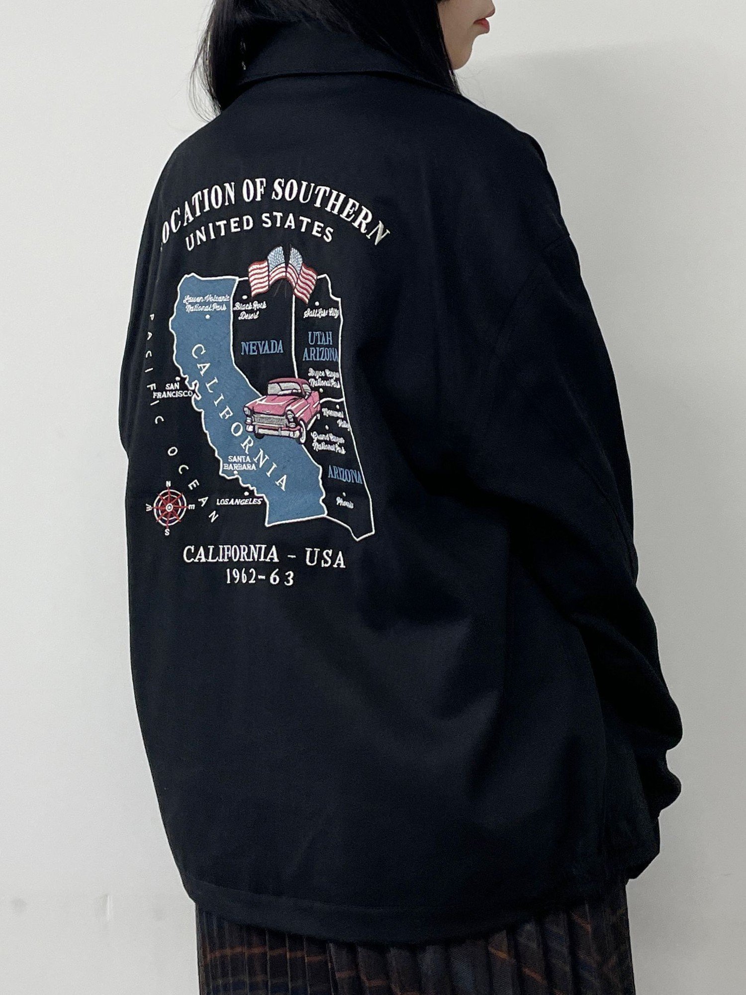 【その他のブランド/Other】のMAP刺繍ツイルジャケット 人気、トレンドファッション・服の通販 founy(ファニー) 　ファッション　Fashion　レディースファッション　WOMEN　アウター　Coat Outerwear　ジャケット　Jackets　おすすめ　Recommend　コンパクト　Compact　ショート　Short　ジャケット　Jacket　バランス　Balance　ボトム　Bottom　メンズ　Mens　ロング　Long　 other-1|ID: prp329100004161878 ipo3291000000028736283