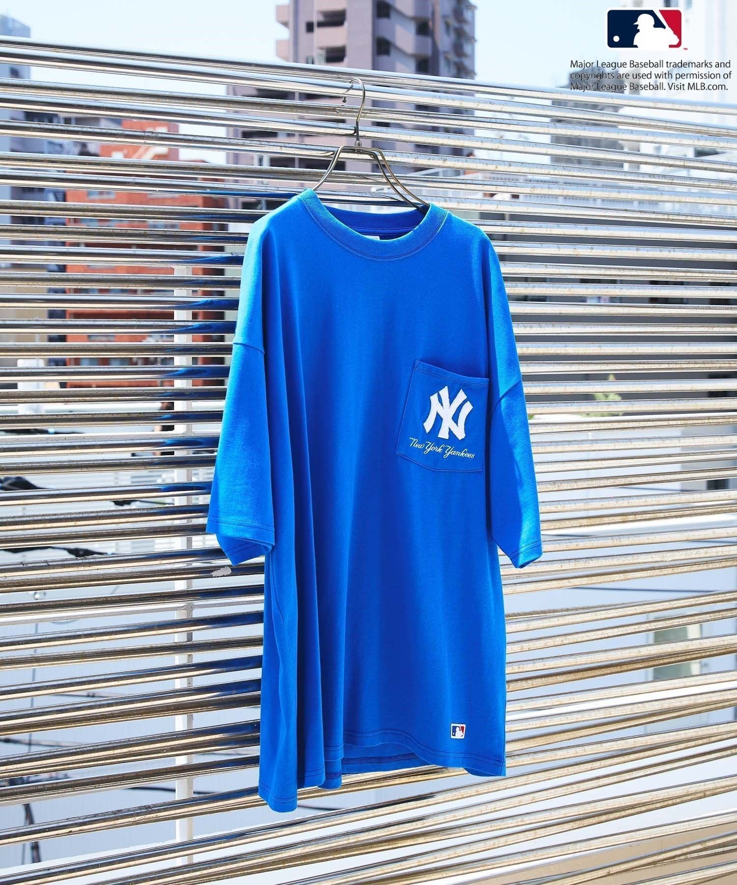 【ベイフロー/BAYFLOW / MEN】の【MLB(メジャーリーグベースボール)】別注グラフィック半袖Tシャツ 人気、トレンドファッション・服の通販 founy(ファニー) 　ファッション　Fashion　メンズファッション　MEN　グラフィック　Graphic　ショーツ　Shorts　シンプル　Simple　スポーツ　Sports　プリント　Print　ポケット　Pocket　ラバー　Rubber　人気　Popularity　別注　Special Order　半袖　Short Sleeve　夏　Summer　 other-1|ID: prp329100004161937 ipo3291000000028736727