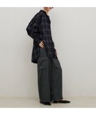 【その他のブランド/Other】のサテンカーゴパンツ 人気、トレンドファッション・服の通販 founy(ファニー) ファッション Fashion レディースファッション WOMEN パンツ Pants 2024年 2024 2024-2025秋冬・A/W Aw/Autumn/Winter/Fw/Fall/2024-2025 おすすめ Recommend カーゴパンツ Cargo Pants シューズ Shoes ショート Short シンプル Simple スニーカー Sneakers バルーン Balloon フラット Flat ブロード Broad ミックス Mix リラックス Relax エレガント 上品 Elegant thumbnail チャコールグレー|ID: prp329100004162423 ipo3291000000028742601