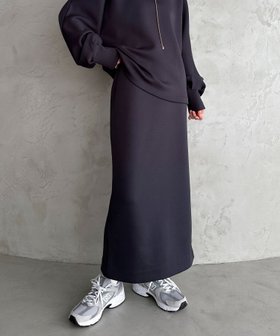 【ドゥ アルシーヴ/Doux archives】のボンディングタイトスカート 人気、トレンドファッション・服の通販 founy(ファニー) ファッション Fashion レディースファッション WOMEN スカート Skirt おすすめ Recommend カットソー Cut And Sew スニーカー Sneakers スリット Slit ボンディング Bonding エレガント 上品 Elegant |ID:prp329100004162795