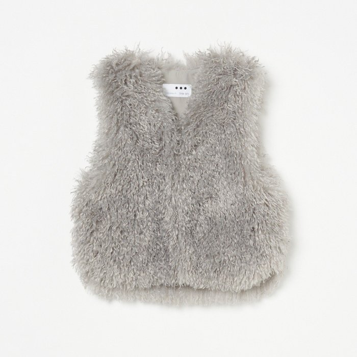 【エリオポール/heliopole】のWAVY FUR SHORT GILET インテリア・キッズ・メンズ・レディースファッション・服の通販 founy(ファニー) https://founy.com/ ファッション Fashion レディースファッション WOMEN アウター Coat Outerwear トップス・カットソー Tops/Tshirt ベスト/ジレ Gilets/Vests シンプル Simple フィット Fit プレミアム Premium |ID: prp329100004172234 ipo3291000000028941798