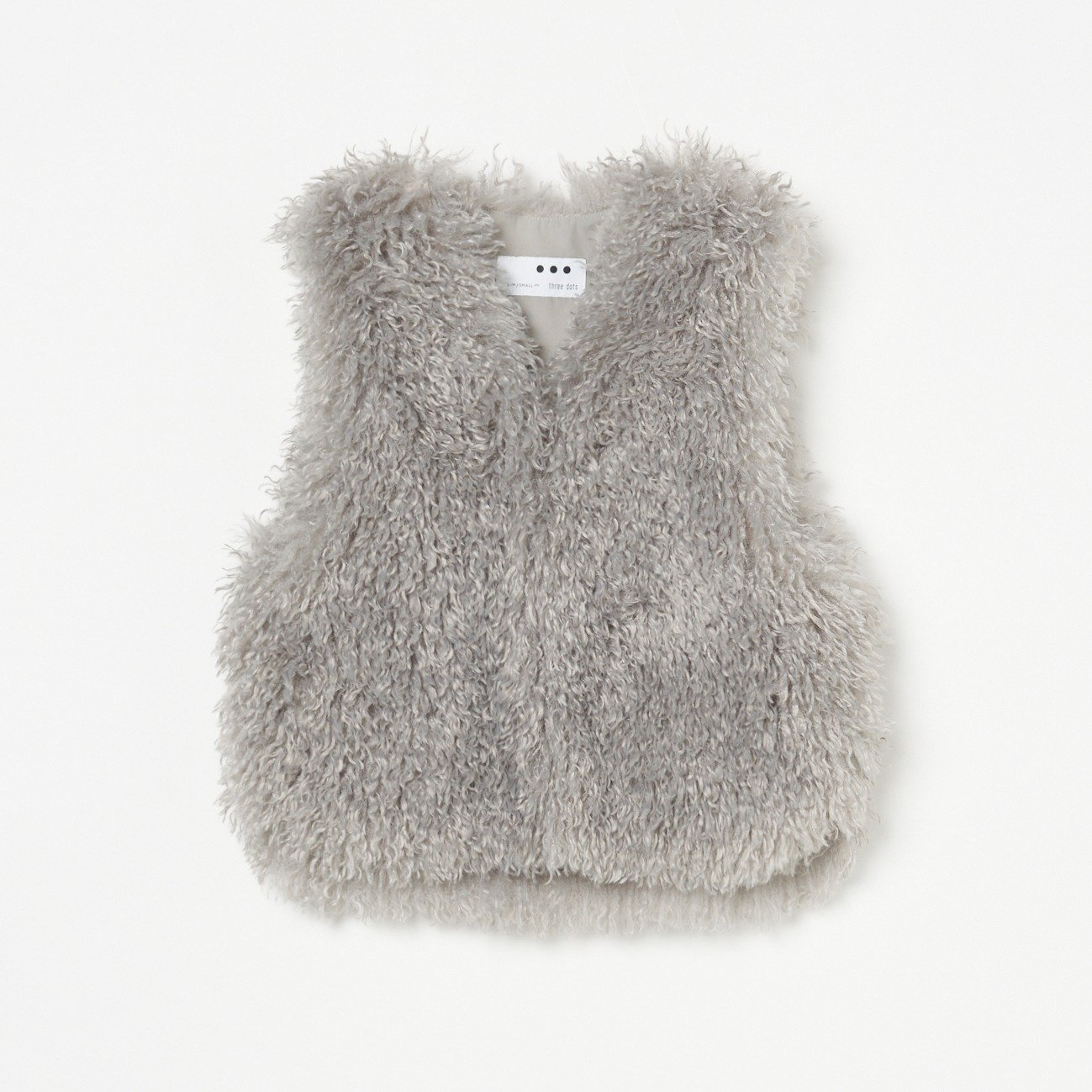 【エリオポール/heliopole】のWAVY FUR SHORT GILET 人気、トレンドファッション・服の通販 founy(ファニー) 　ファッション　Fashion　レディースファッション　WOMEN　アウター　Coat Outerwear　トップス・カットソー　Tops/Tshirt　ベスト/ジレ　Gilets/Vests　シンプル　Simple　フィット　Fit　プレミアム　Premium　 other-1|ID: prp329100004172234 ipo3291000000028941798