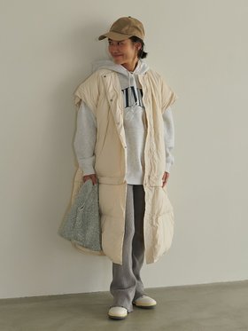 【エミ/emmi】の【金子綾 for emmi】ecoマルチウェイダウンコート 人気、トレンドファッション・服の通販 founy(ファニー) ファッション Fashion レディースファッション WOMEN アウター Coat Outerwear コート Coats ダウン Down Coats And Jackets タートルネック Turtleneck ダウン Down ハイネック High Neck ベスト Vest ポケット Pocket マフラー Scarf ロング Long 軽量 Lightweight |ID:prp329100004172287