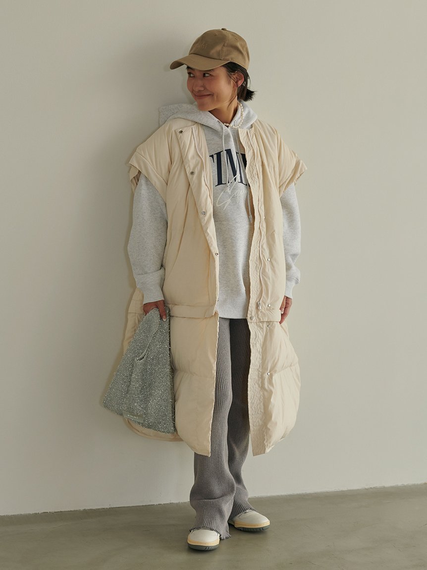 【エミ/emmi】の【金子綾 for emmi】ecoマルチウェイダウンコート 人気、トレンドファッション・服の通販 founy(ファニー) 　ファッション　Fashion　レディースファッション　WOMEN　アウター　Coat Outerwear　コート　Coats　ダウン　Down Coats And Jackets　タートルネック　Turtleneck　ダウン　Down　ハイネック　High Neck　ベスト　Vest　ポケット　Pocket　マフラー　Scarf　ロング　Long　軽量　Lightweight　 other-1|ID: prp329100004172287 ipo3291000000029496155