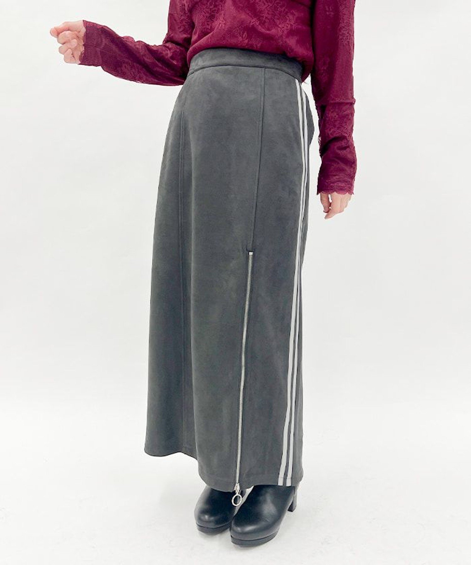 【アクシーズファム/axes femme】のカットスエードジップスカート 人気、トレンドファッション・服の通販 founy(ファニー) 　ファッション　Fashion　レディースファッション　WOMEN　スカート　Skirt　おすすめ　Recommend　ジップ　Zip　ジャケット　Jacket　スエード　Suede　セットアップ　Set Up　 other-1|ID: prp329100004173147 ipo3291000000028905918