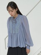 【スナイデル/SNIDEL】のエンブロイダリー楊柳シフォンブラウス 人気、トレンドファッション・服の通販 founy(ファニー) ファッション Fashion レディースファッション WOMEN トップス・カットソー Tops/Tshirt シャツ/ブラウス Shirts/Blouses インド India インナー Inner エレガント 上品 Elegant エンブロイダリー Embroidery シアー Sheer シフォン Chiffon ストレート Straight 定番 Standard 手描き Hand Drawn 人気 Popularity フェミニン Feminine フレア Flare フロント Front ベロア Velor ラグジュアリー Luxury リボン Ribbon レース Race ロマンティック Romantic おすすめ Recommend thumbnail BLU[086]|ID: prp329100004173165 ipo3291000000028906317