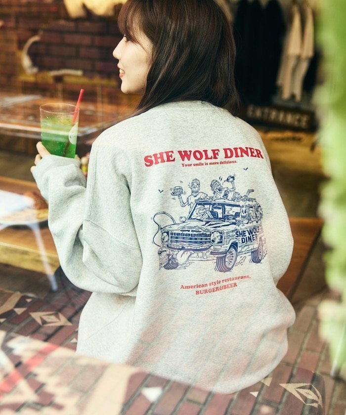 【その他のブランド/Other】のSHE WOLF DINER×FREAK S STORE 別注 ビッグシルエット バックプリント クルーネックスウェット CAR 【限定展開】 24AW インテリア・キッズ・メンズ・レディースファッション・服の通販 founy(ファニー) https://founy.com/ ファッション Fashion メンズファッション MEN 2024年 2024 2024-2025秋冬・A/W Aw/Autumn/Winter/Fw/Fall/2024-2025 A/W・秋冬 Aw・Autumn/Winter・Fw・Fall-Winter 冬 Winter おすすめ Recommend インナー Inner カーゴパンツ Cargo Pants グラフィック Graphic コラボ Collaboration シンプル Simple デニム Denim トレンド Trend ビッグ Big フロント Front プリント Print ボトム Bottom ワイド Wide ワンポイント One Point 人気 Popularity 別注 Special Order 定番 Standard |ID: prp329100004173566 ipo3291000000029505728