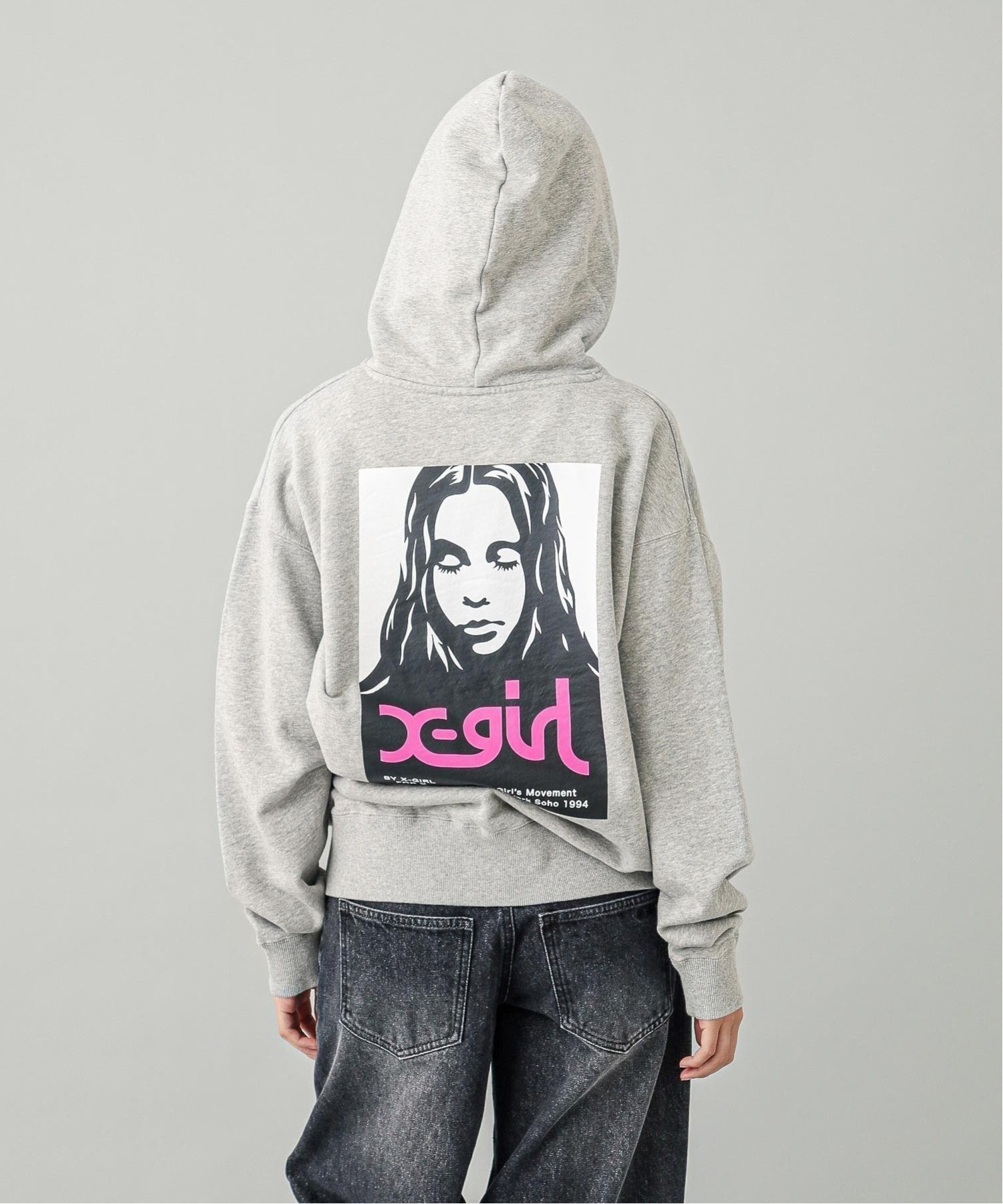 【エックスガール/X-girl】のX-girl FACE POSTER SWEAT HOODIE 人気、トレンドファッション・服の通販 founy(ファニー) 　ファッション　Fashion　レディースファッション　WOMEN　トップス・カットソー　Tops/Tshirt　パーカ　Sweats　スウェット　Sweat　A/W・秋冬　Aw・Autumn/Winter・Fw・Fall-Winter　グラフィック　Graphic　スウェット　Sweat　パーカー　Hoodie　フロント　Front　プリント　Print　ベーシック　Basic　ロング　Long　ワンポイント　One Point　定番　Standard　 other-1|ID: prp329100004173903 ipo3291000000029060642