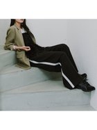 【エミ/emmi】のラインタックパンツ 人気、トレンドファッション・服の通販 founy(ファニー) ファッション Fashion レディースファッション WOMEN パンツ Pants ツイル Twill ベロア Velor ポケット Pocket thumbnail BLK[009]|ID: prp329100004176049 ipo3291000000028939175