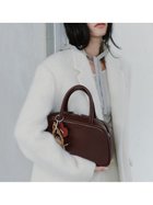 【エミ/emmi】のフェイクレザースクエアバッグ 人気、トレンドファッション・服の通販 founy(ファニー) ファッション Fashion レディースファッション WOMEN バッグ Bag ショルダー Shoulder スクエア Square ボストンバッグ Boston Bag ポーチ Pouch 財布 Wallet thumbnail BUR[048]|ID: prp329100004176903 ipo3291000000028942470