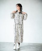 【オズモーシス/OSMOSIS】のパイピングギャザーワンピース 人気、トレンドファッション・服の通販 founy(ファニー) ファッション Fashion レディースファッション WOMEN ワンピース Dress A/W・秋冬 Aw・Autumn/Winter・Fw・Fall-Winter パイピング Piping プリント Print thumbnail IVORY|ID: prp329100004178680 ipo3291000000028948931