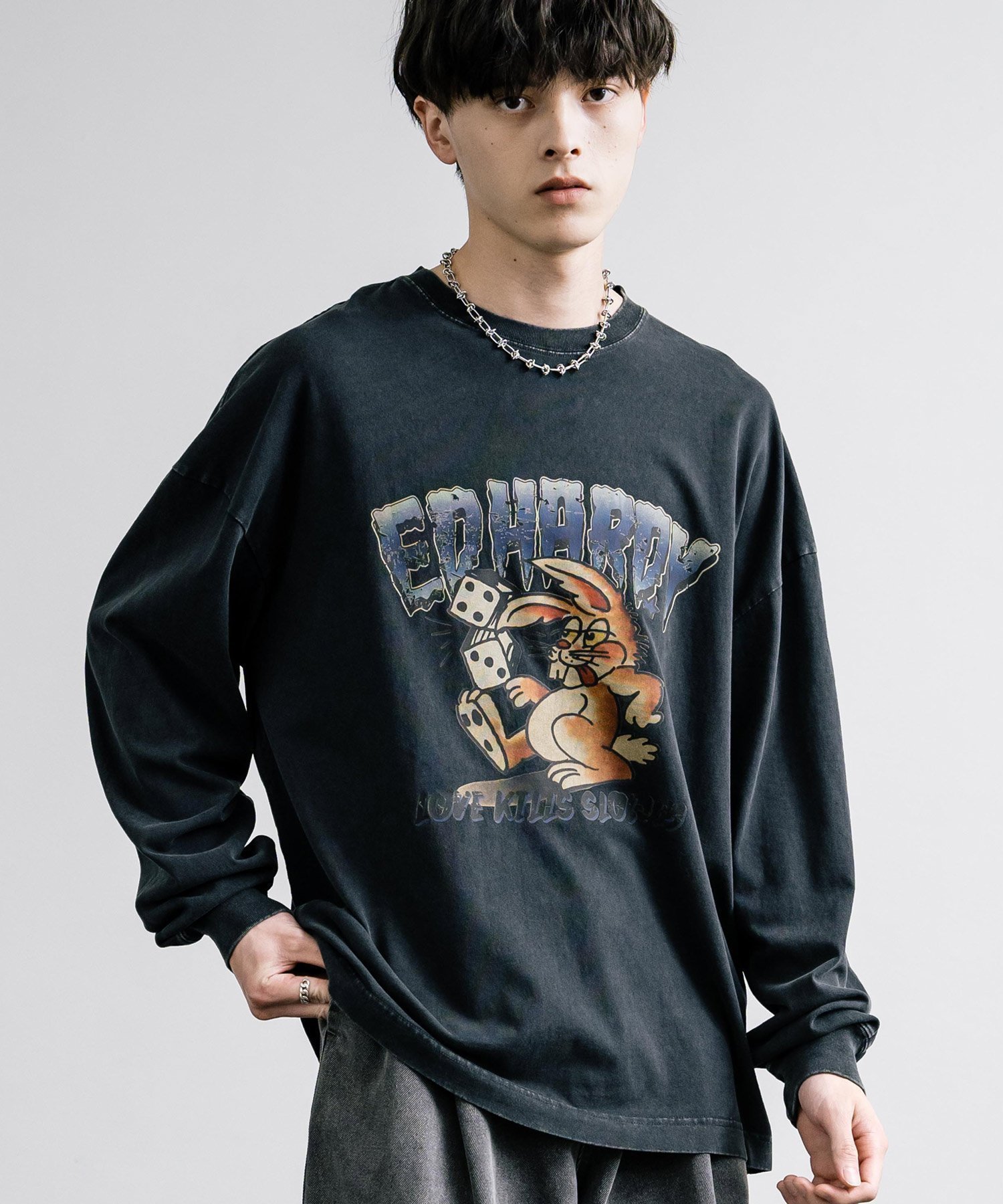 【ロッキーモンロー/Rocky Monroe】のエドハーディー ピグメント加工 長袖プリントTシャツ(クロス・ラビット) 人気、トレンドファッション・服の通販 founy(ファニー) 　ファッション　Fashion　レディースファッション　WOMEN　トップス・カットソー　Tops/Tshirt　シャツ/ブラウス　Shirts/Blouses　ロング / Tシャツ　T-Shirts　インナー　Inner　春　Spring　秋　Autumn/Fall　長袖　Long Sleeve　プリント　Print　メンズ　Mens　リラックス　Relax　ルーズ　Loose　ワイド　Wide　冬　Winter　おすすめ　Recommend　 other-1|ID: prp329100004179455 ipo3291000000029040205